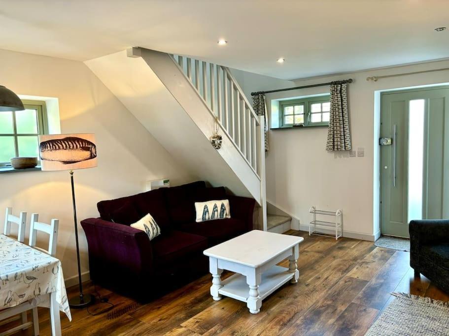 Little Bream - Pretty Cosy Cottage, Sea Views, Walk To The Beach Mawnan Smith ภายนอก รูปภาพ