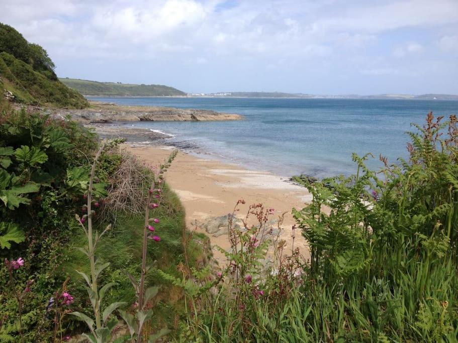 Little Bream - Pretty Cosy Cottage, Sea Views, Walk To The Beach Mawnan Smith ภายนอก รูปภาพ