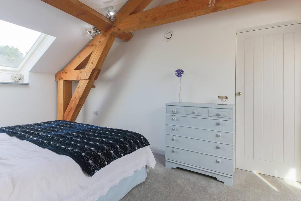 Little Bream - Pretty Cosy Cottage, Sea Views, Walk To The Beach Mawnan Smith ภายนอก รูปภาพ