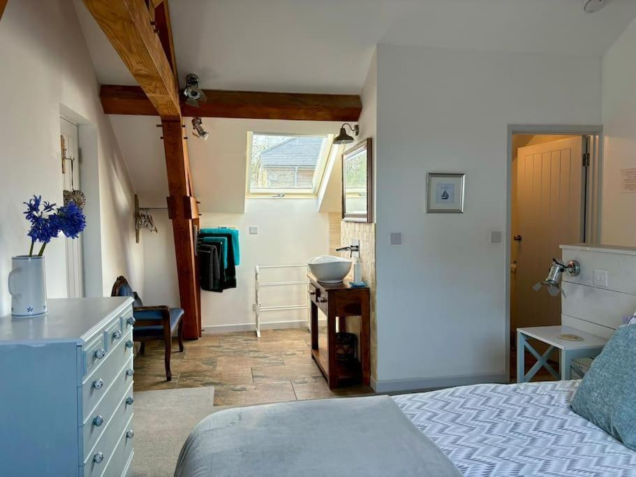Little Bream - Pretty Cosy Cottage, Sea Views, Walk To The Beach Mawnan Smith ภายนอก รูปภาพ